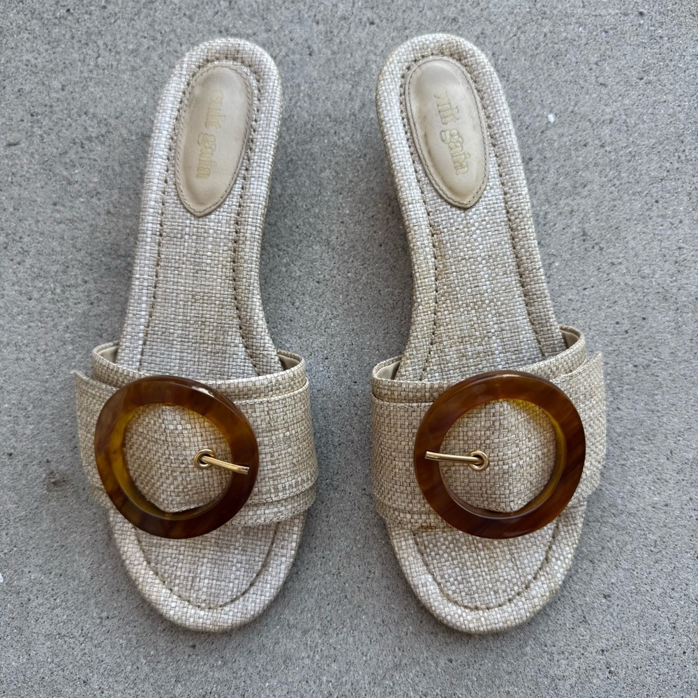Cult Gaia Beige Sandals with Brown Accent - Picture 2 of 10